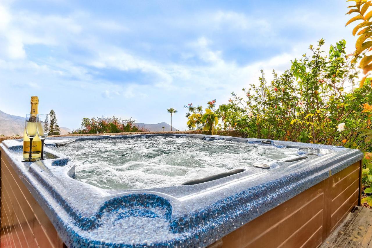 Mordelliya Private Jacuzzi Suites Chayofa Exterior foto