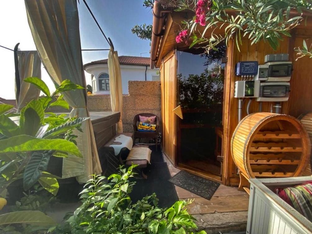 Mordelliya Private Jacuzzi Suites Chayofa Exterior foto