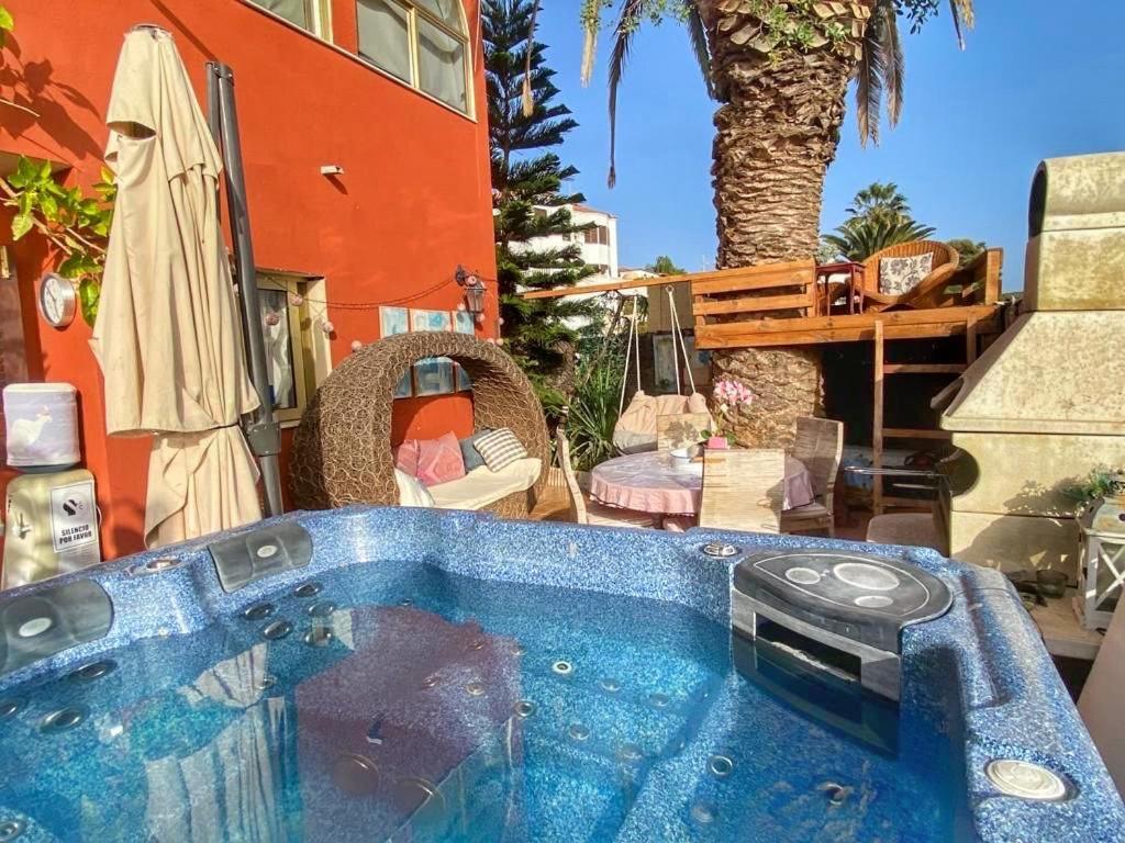 Mordelliya Private Jacuzzi Suites Chayofa Exterior foto