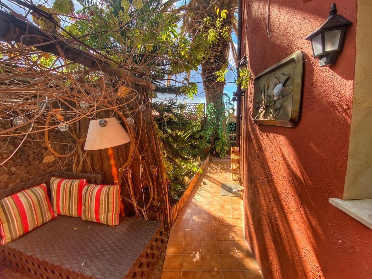 Mordelliya Private Jacuzzi Suites Chayofa Exterior foto